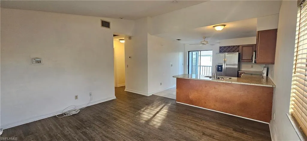 4904 Vincennes Ct 209, Cape Coral, Florida 33904