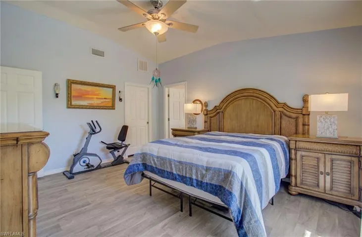 3907 24th ST SW, LEHIGH ACRES FL 33976