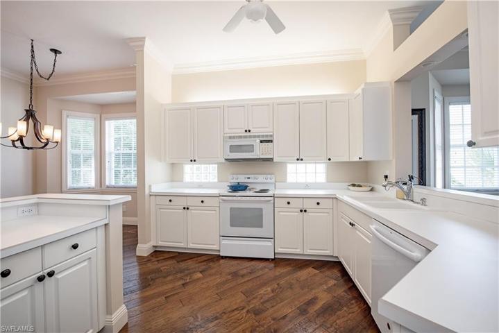 Spacious kitchen
