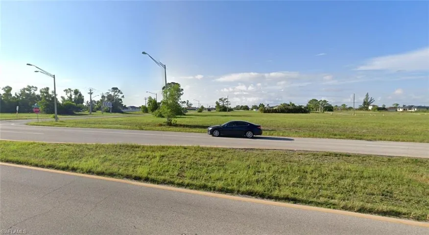 1604 Diplomat Pkwy W, Cape Coral, Florida 33993