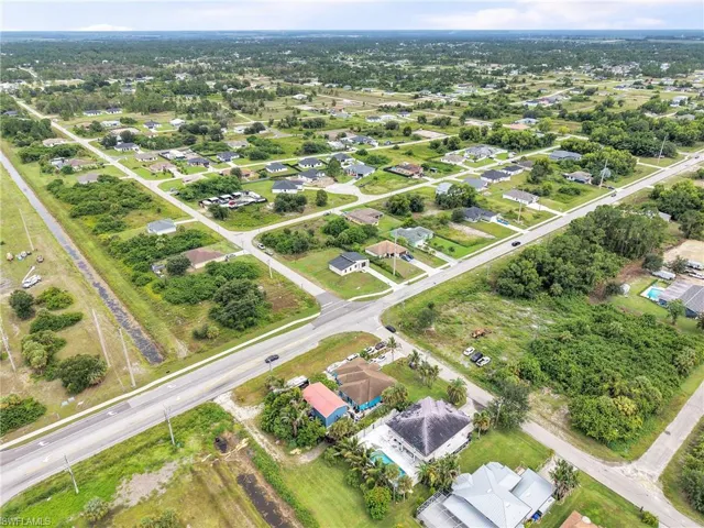 761 Bell Blvd S, Lehigh Acres, Florida 33974