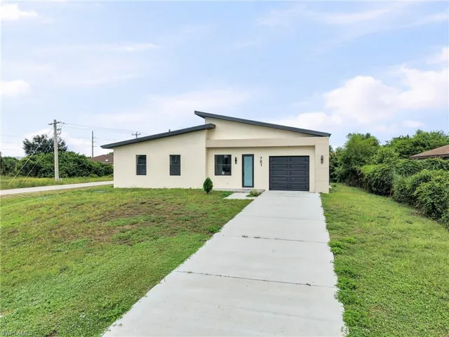 761 Bell Blvd S, Lehigh Acres, Florida 33974