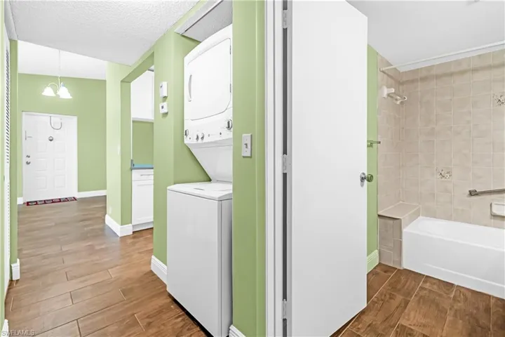 806  Sky Pine Way # B3  , Green Acres, FL 33415