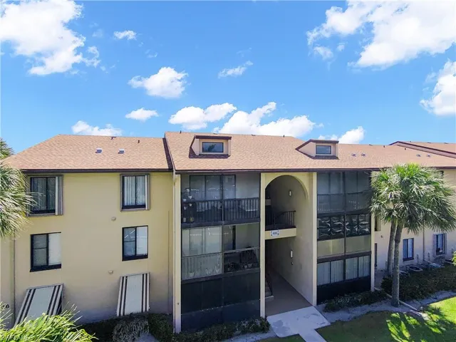 806  Sky Pine Way # B3  , Green Acres, FL 33415