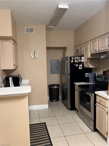 23500 Walden Center Dr 106, Estero, Florida 34134