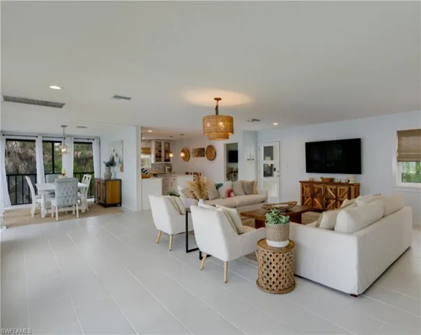 9214 Kincaid Ct, Sanibel, Florida 33957