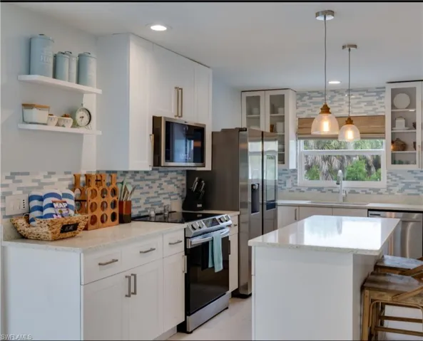 9214 Kincaid Ct, Sanibel, Florida 33957