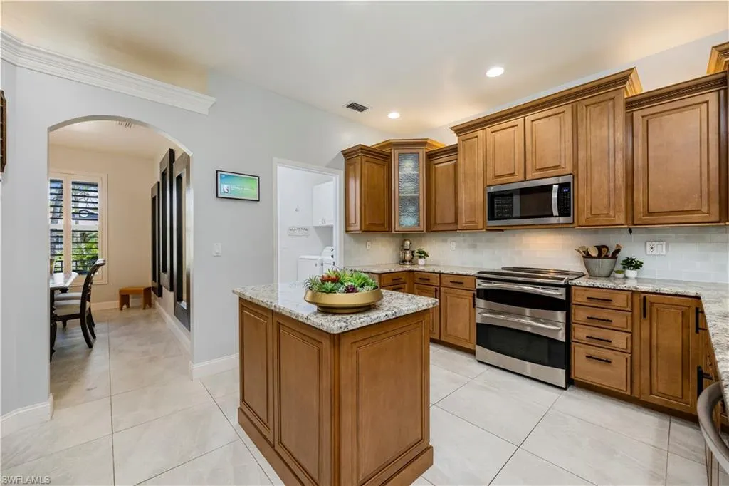 1518 McGregor Reserve DR, Fort Myers, FL 33901,225040504