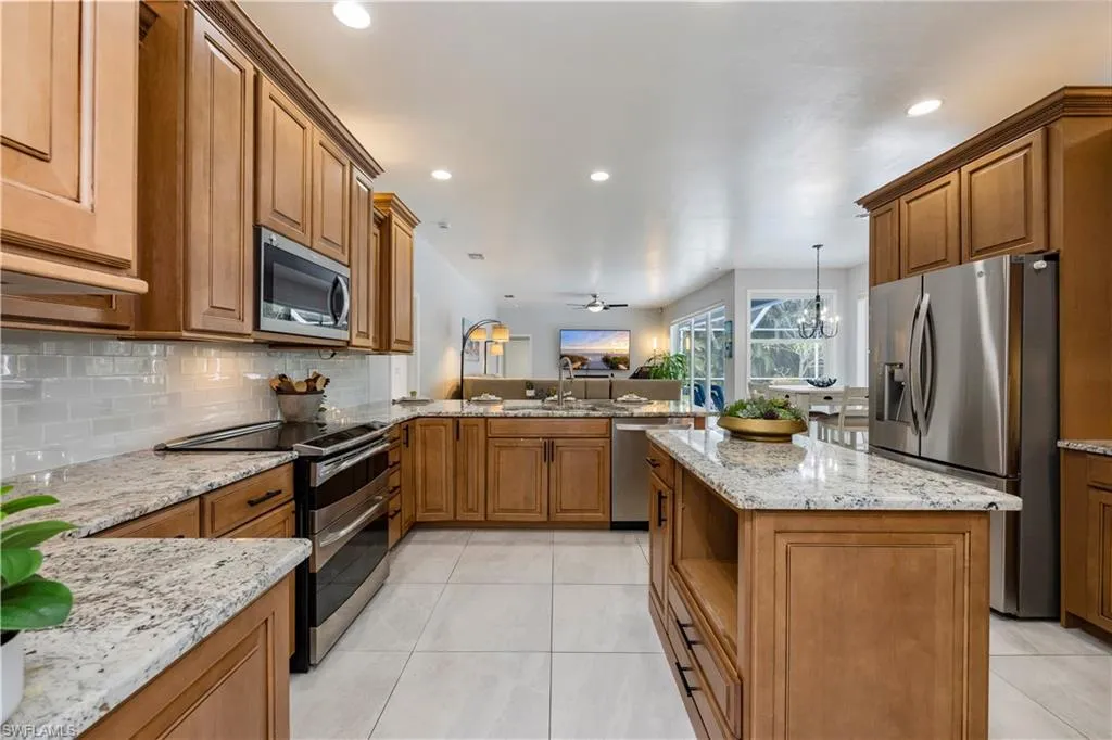 1518 McGregor Reserve DR, Fort Myers, FL 33901,225040504
