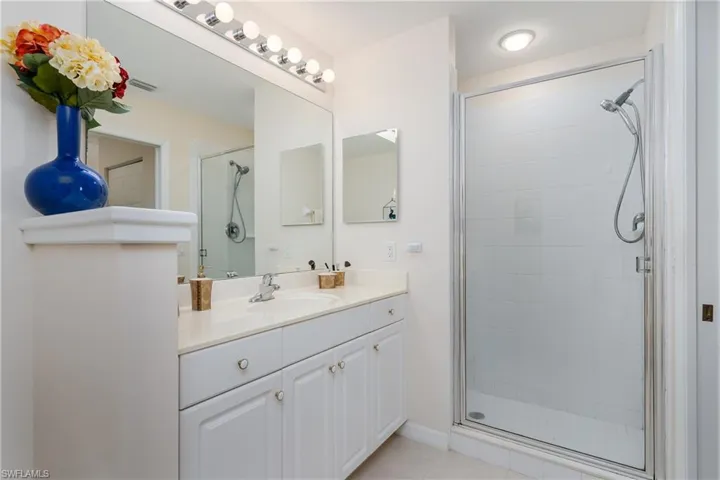 3990 Loblolly Bay Dr 302, Naples, Florida 34114