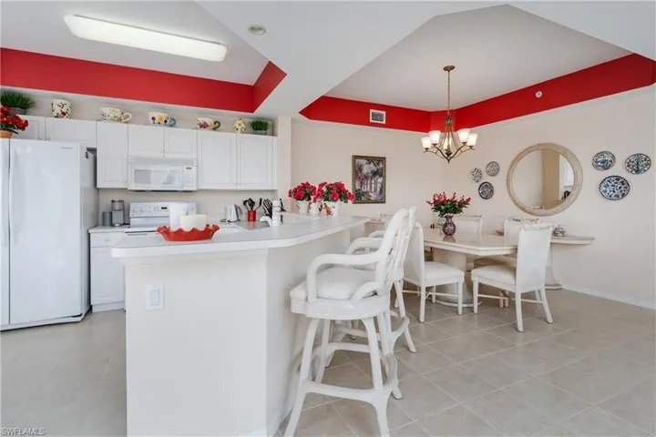 3990 Loblolly Bay Dr 302, Naples, Florida 34114