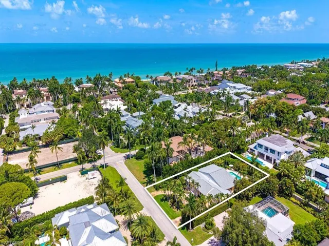239 1st Ave S, Naples, Florida 34102
