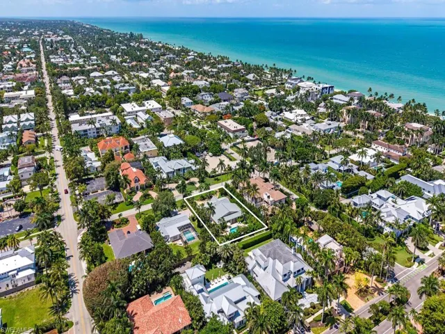 239 1st Ave S, Naples, Florida 34102