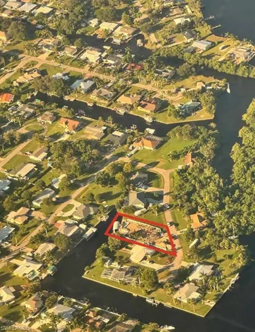 326 Shore Dr, Fort Myers, Florida 33905