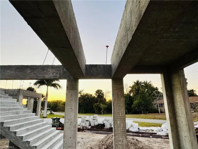 326 Shore Dr, Fort Myers, Florida 33905