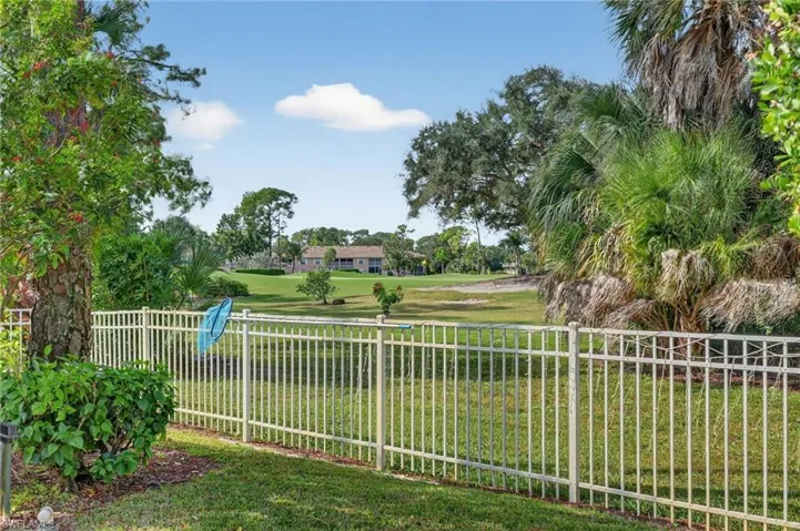 705 Augusta Blvd 705-4, Naples, Florida 34113