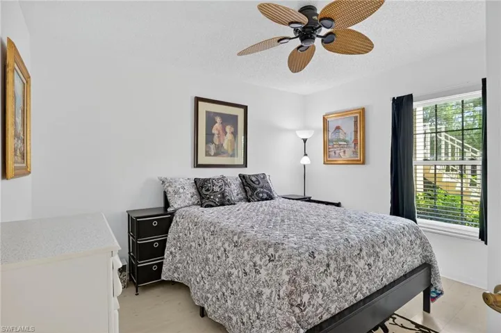 705 Augusta Blvd 705-4, Naples, Florida 34113