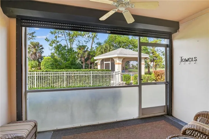 705 Augusta Blvd 705-4, Naples, Florida 34113