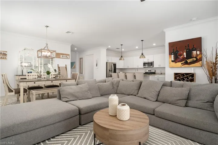 Open concept style living and dining space in the home.
