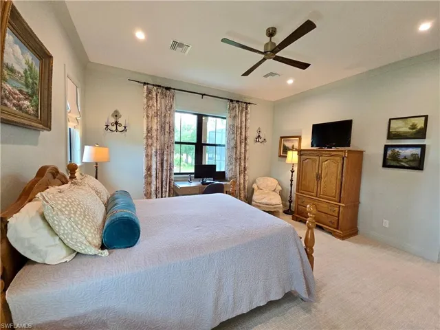 1311 KRISDALE AVELABELLE, FL 33935