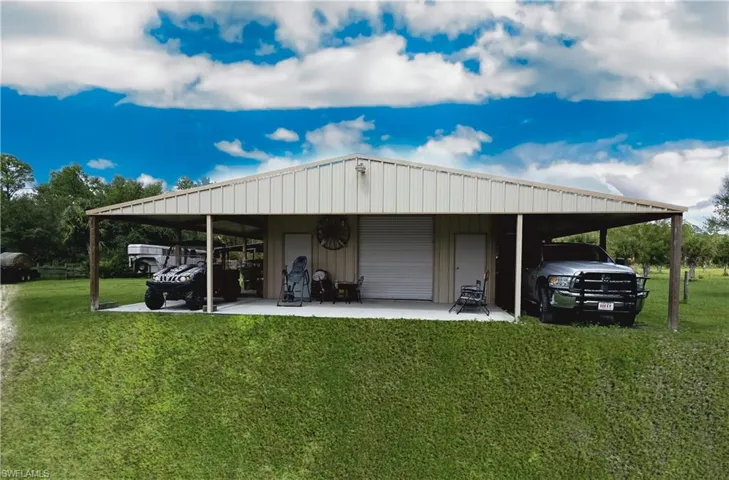 1311 KRISDALE AVELABELLE, FL 33935