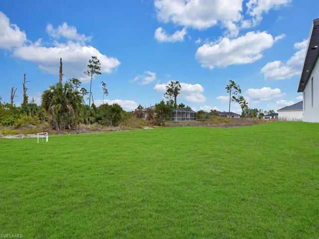 View of green lawn