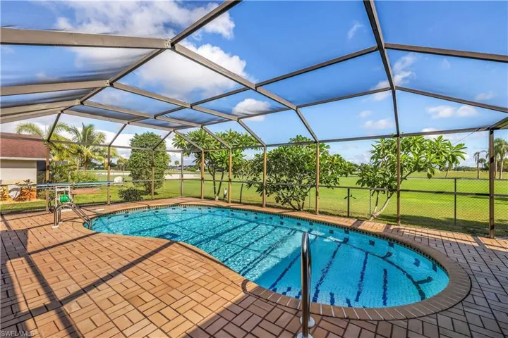 7611  Laurel Valley  RD, Fort Myers, FL 33967