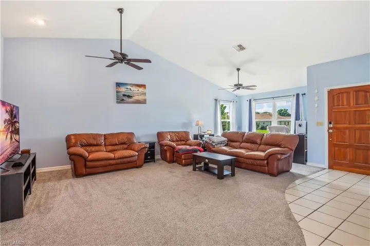 7611  Laurel Valley  RD, Fort Myers, FL 33967