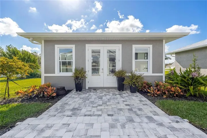 View of property entrance