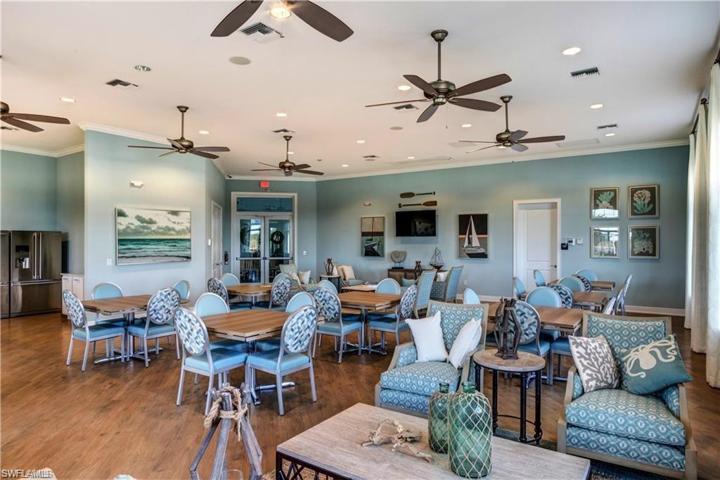 3203 Estancia LN, CAPE CORAL FL 33909