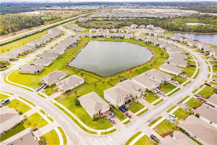 3203 Estancia LN, CAPE CORAL FL 33909