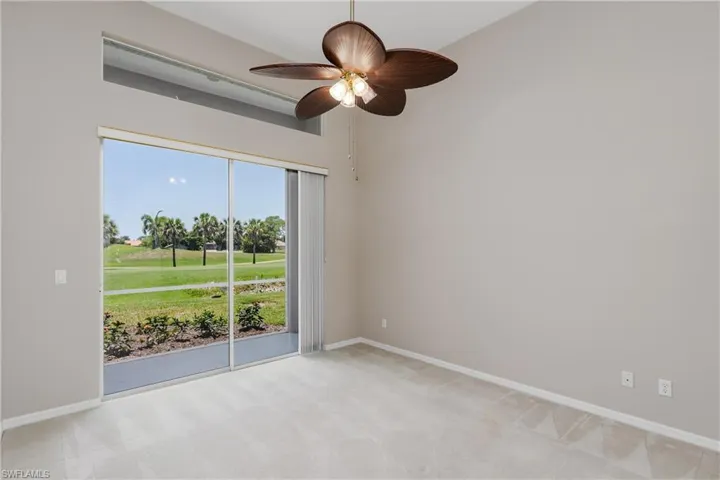 Guest Bedroom with it's own LANAI!