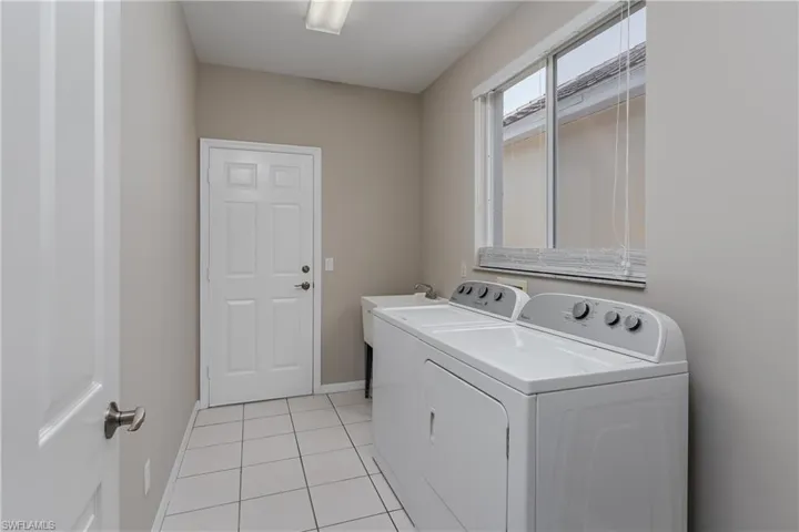 28742 Megan Dr, Bonita Springs Fl 34135