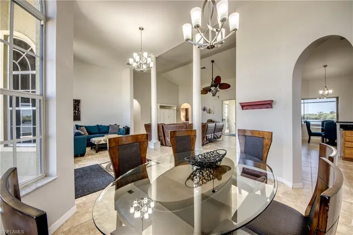 2319 Ne 19th St, Cape Coral, Florida 33909