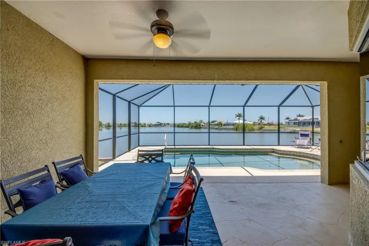 2319 Ne 19th St, Cape Coral, Florida 33909