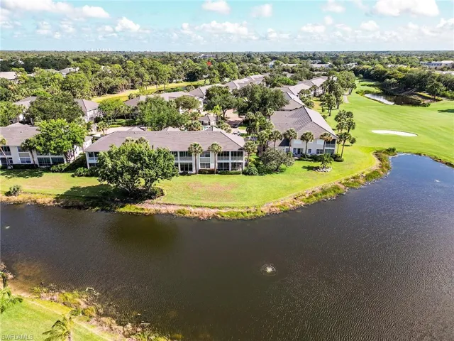 2070 Aberdeen Ln 101, Naples, Florida 34109