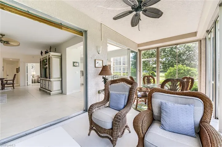 2070  Aberdeen  LN, Naples, FL 34109