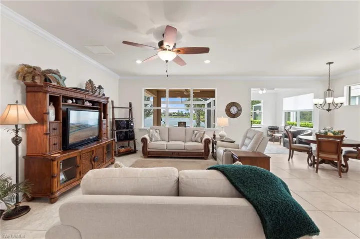 Great room looking out to lanai