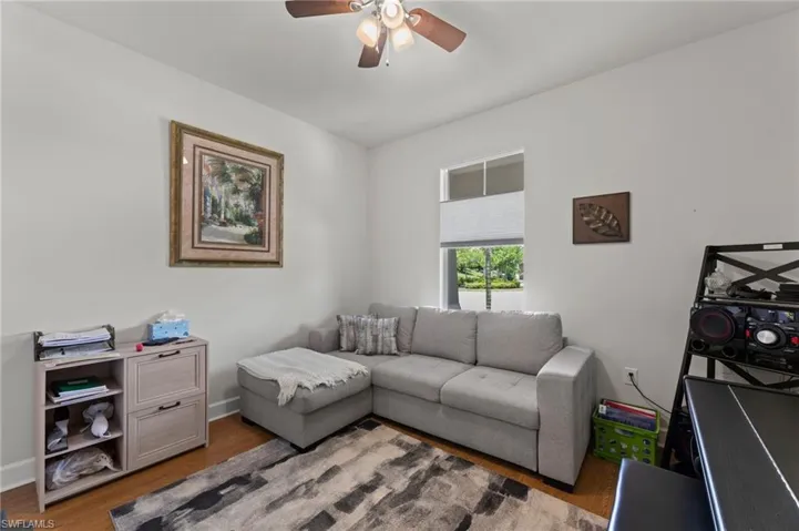 Guest bedroom