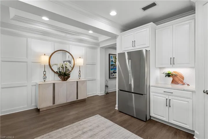 9657  Montelanico  LOOP, Naples, FL 34119