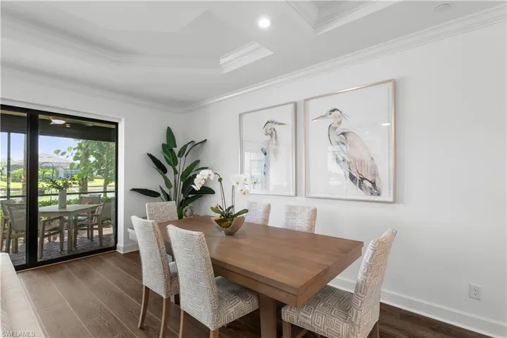 9657  Montelanico  LOOP, Naples, FL 34119