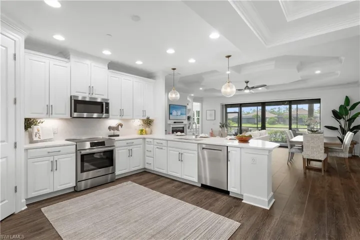 9657  Montelanico  LOOP, Naples, FL 34119