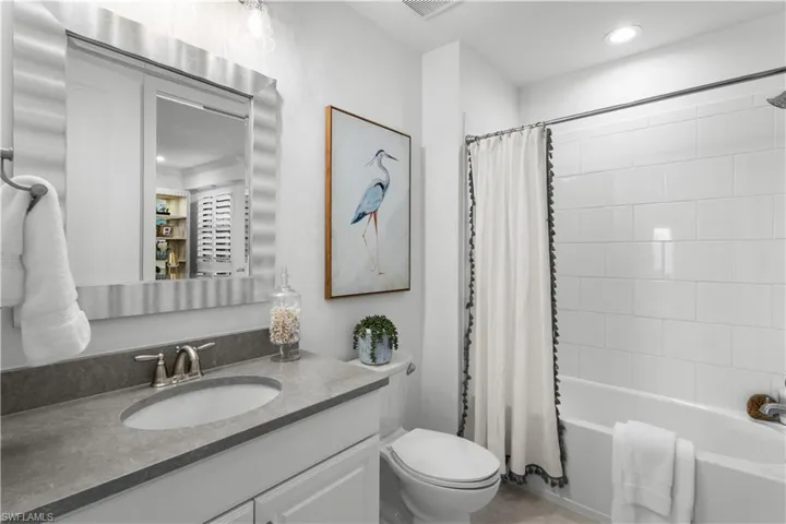 9657  Montelanico  LOOP, Naples, FL 34119