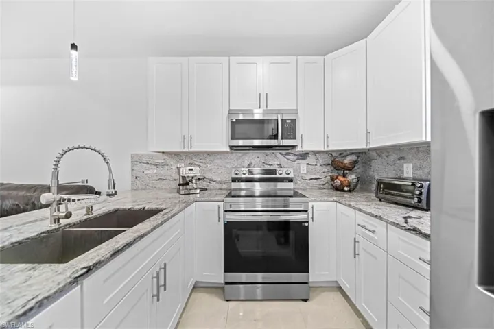 7711 Wheeler Rd, Labelle, Florida 33935