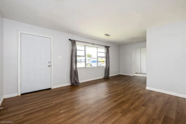 4631  New Haven  DR, Fort Myers, FL 33908