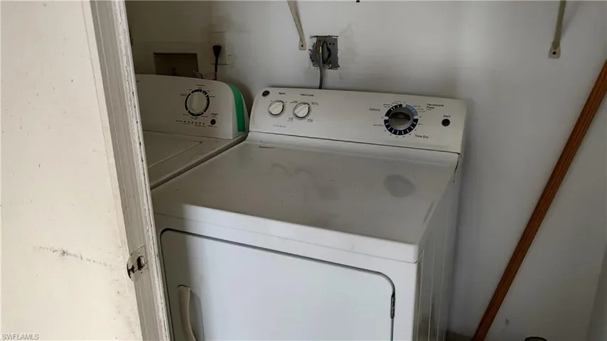 Laundry area with hookup for a washing machine
