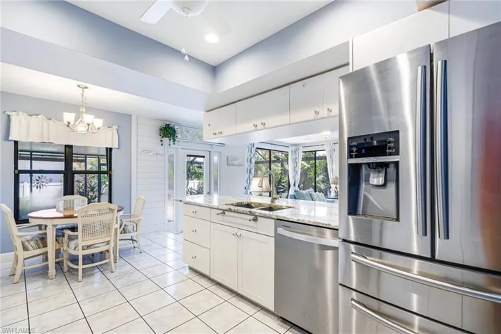 5033 Sw 22nd Pl, Cape Coral, Florida 33914