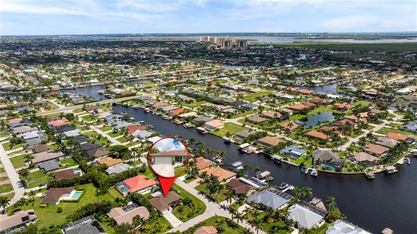 5033 Sw 22nd Pl, Cape Coral, Florida 33914