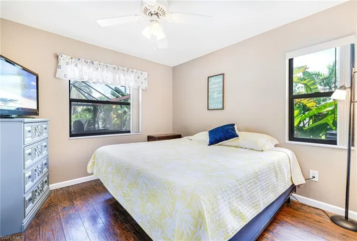 5033 Sw 22nd Pl, Cape Coral, Florida 33914