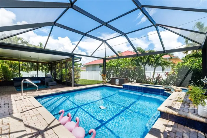 5033 Sw 22nd Pl, Cape Coral, Florida 33914